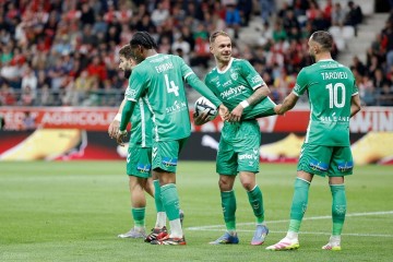 2-3，法甲10冠王不敌法甲第12，落后保级区4分，遗憾降级