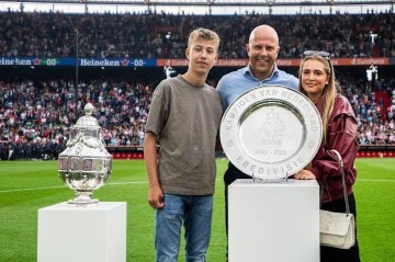 为何拒绝热刺而选择利物浦?斯洛特给出答案