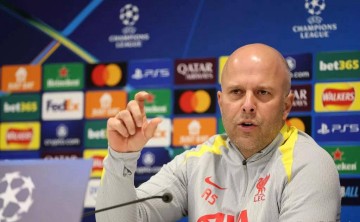 利物浦连战连败，斯洛特执教失误揭示