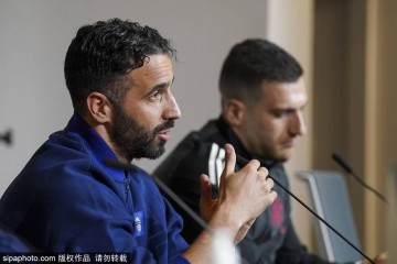 穆里尼奥给阿莫林支招，如何拯救曼联的赛季