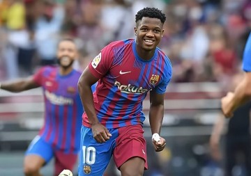 22岁泯然众人！法蒂将与巴塞罗那分道扬镳，下一站锁定法甲劲旅